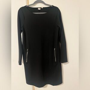 GAP t shirt dress. Lightly worn. Size M